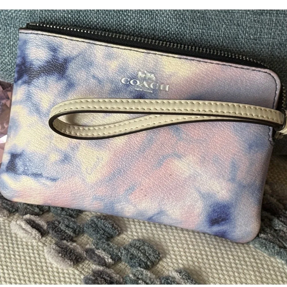 Coach Corner Zip Wristlet Tie Dye Blue Pink Purple Leather C4565